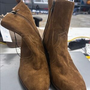 Sam & Libby Suede Western Ankle Boots – Women’s 10